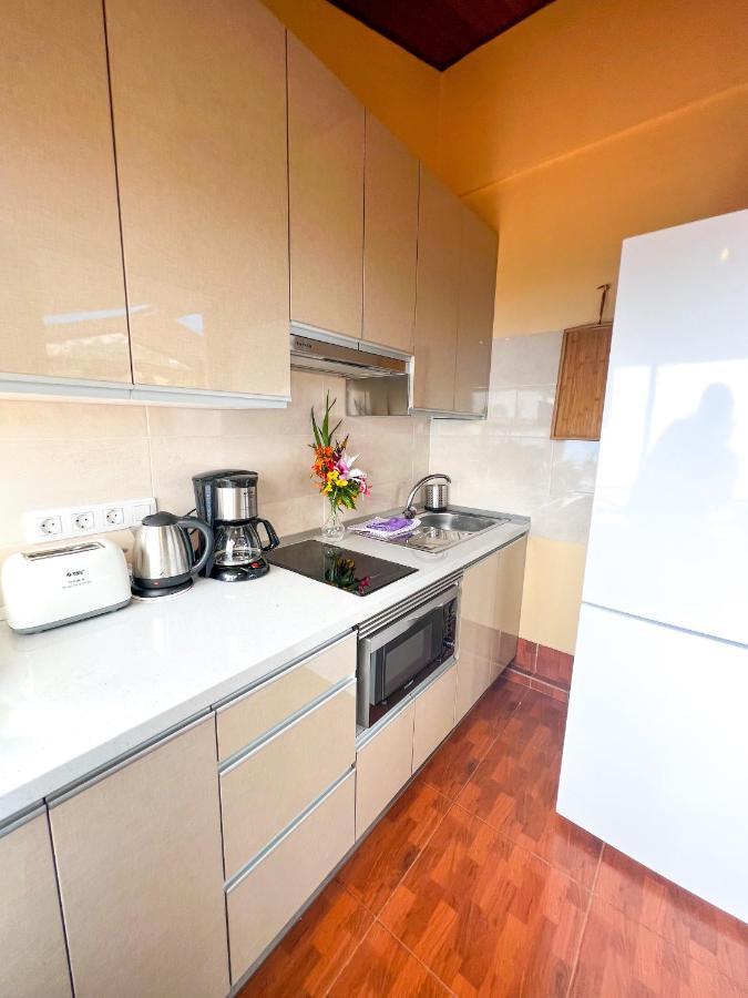 Sun-Soaked Apt W Patio, Balcony & Garden - Aguilas لا أوروتافا المظهر الخارجي الصورة