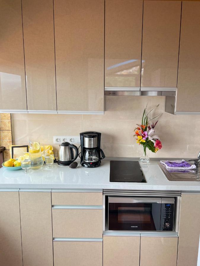Sun-Soaked Apt W Patio, Balcony & Garden - Aguilas لا أوروتافا المظهر الخارجي الصورة